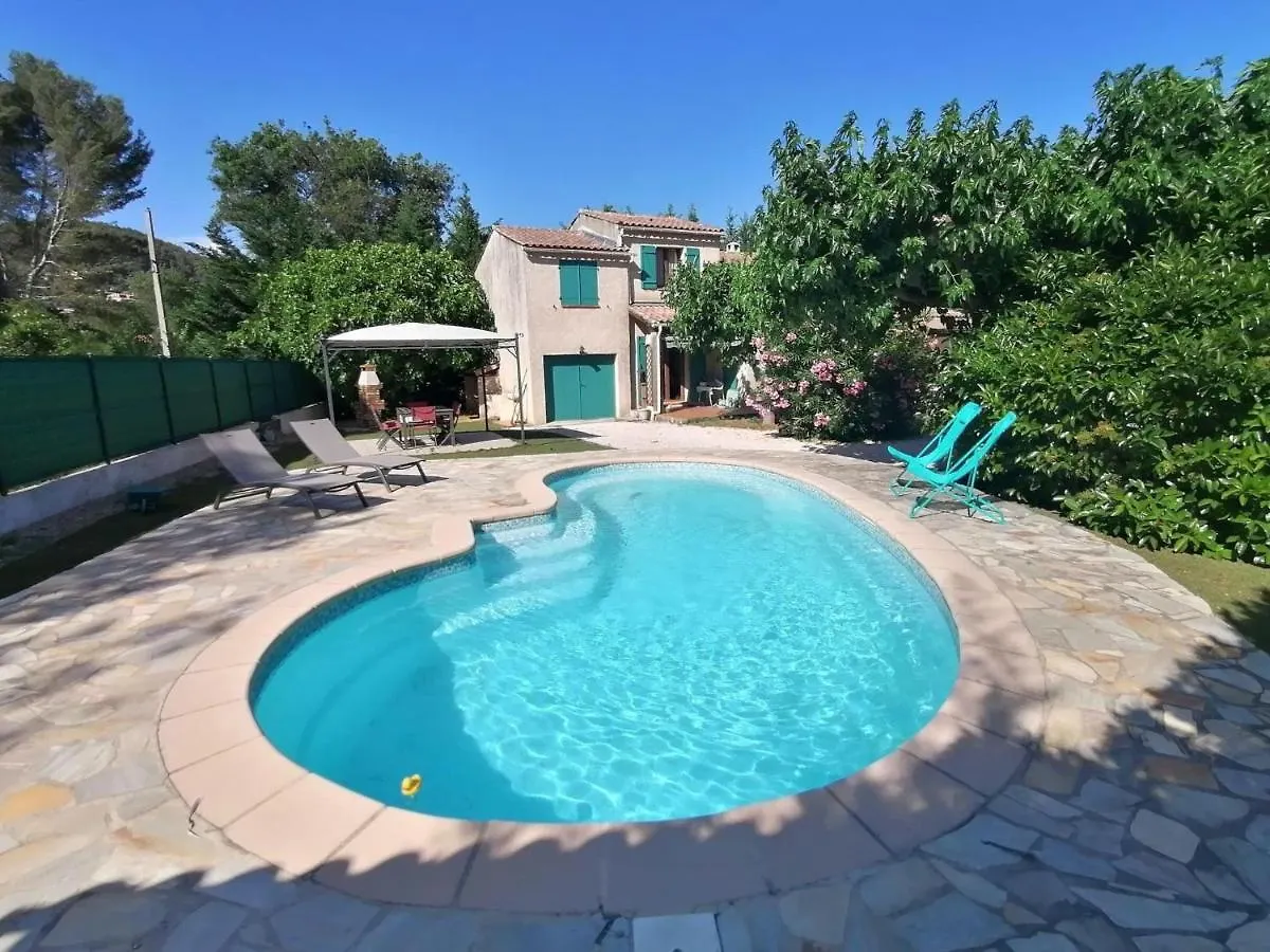 Villa Madison Sollies Pont 0*,  France