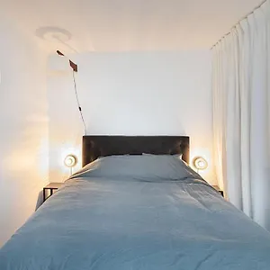 https://apt-cosy-and-confortable-in-the-18th.fr-paris.fr